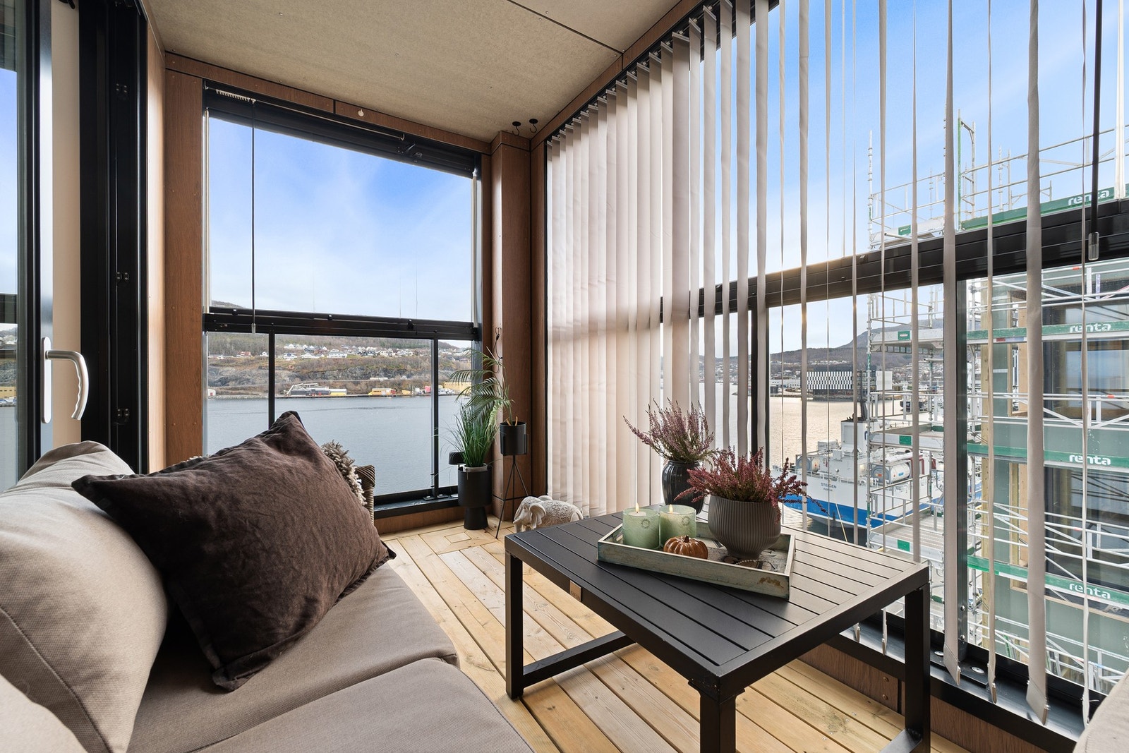 Leiligheten har også en innglasset balkong som er fin å bruke året rundt Galleribilde