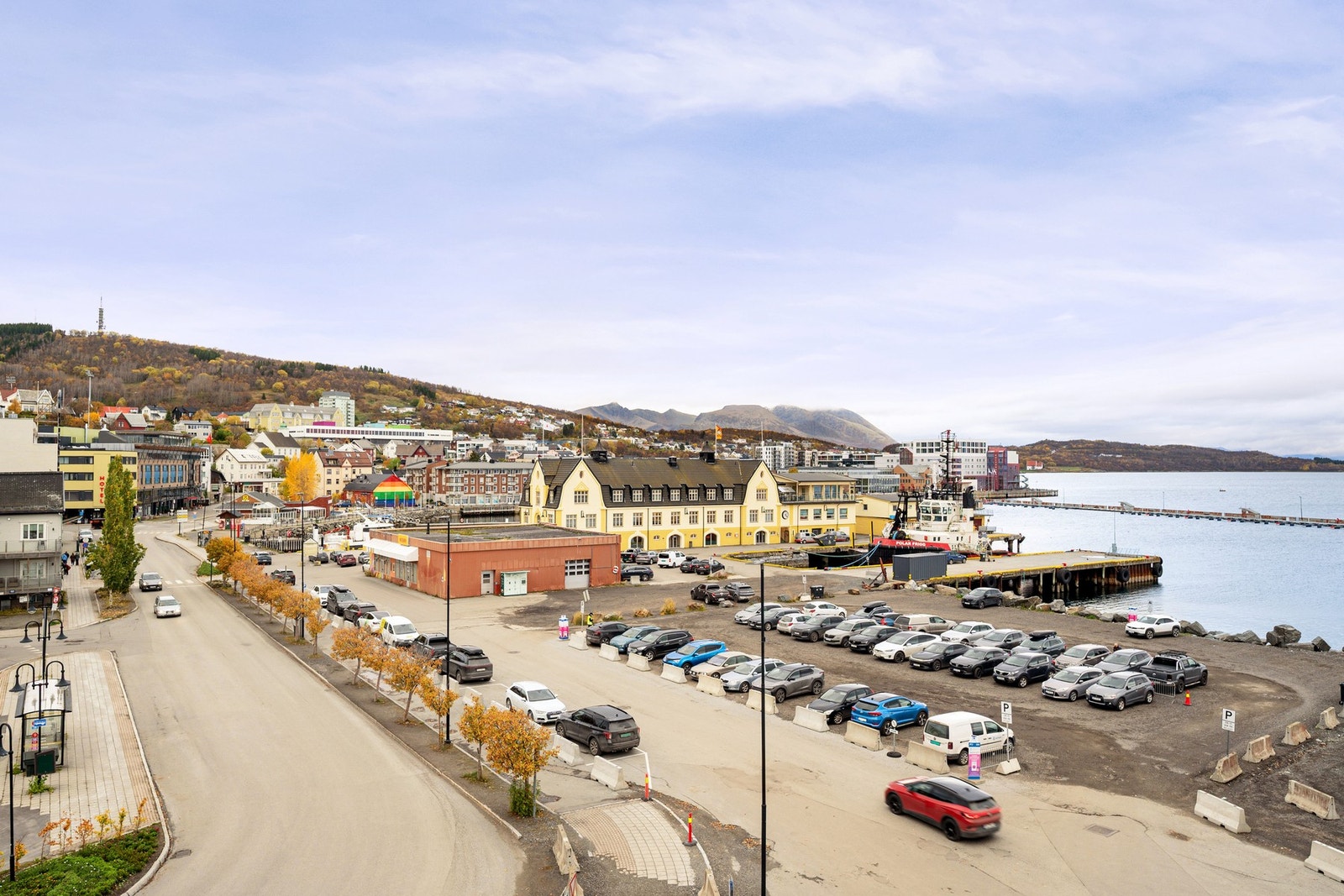 Kort vei til hurtigbåtkaia Galleribilde