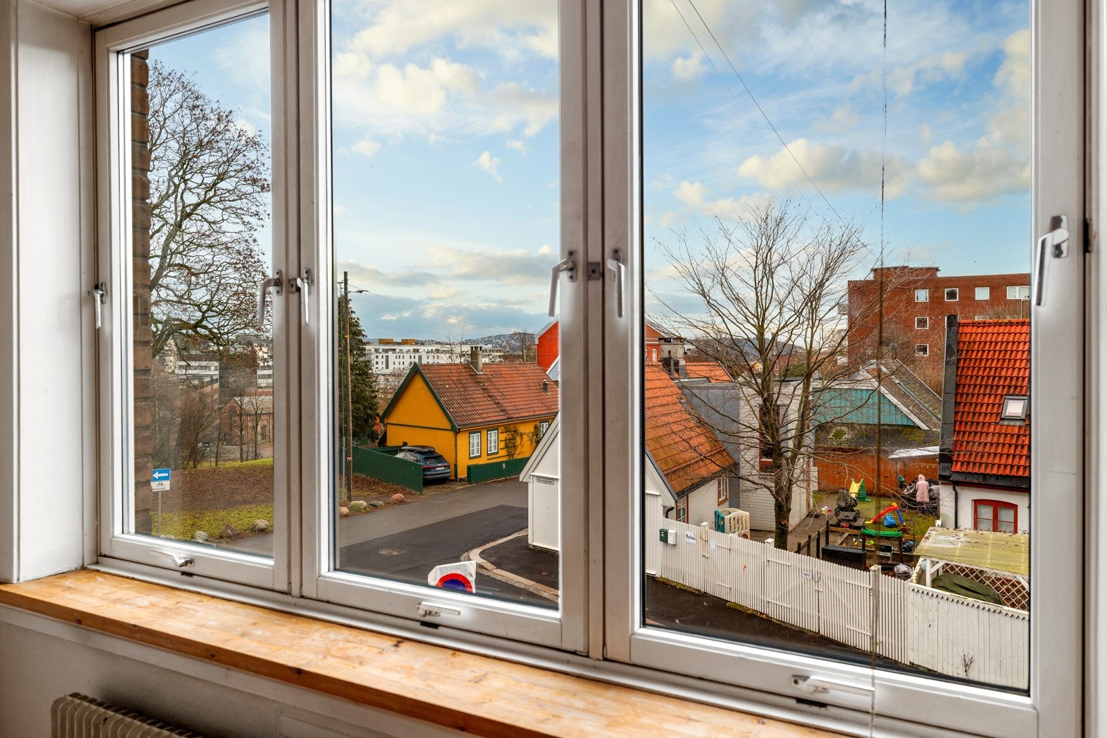 Leiligheten inneholder: Entrè, stue, kjøkken, soverom og bad Galleribilde