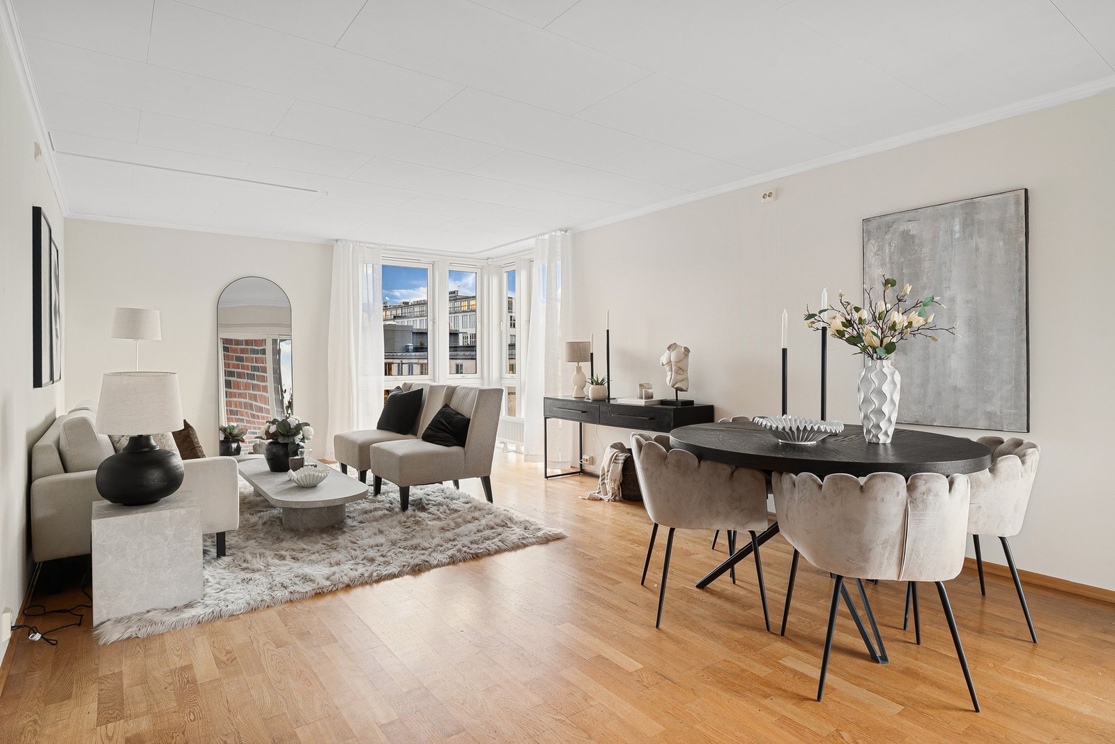 Dokkgata 1 er et attraktivt og veldrevet sameie sentralt lokalisert på Solsiden. Galleribilde