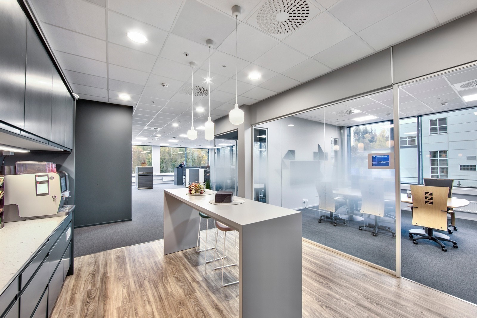 Eksempel fra annen leietaker i bygget Galleribilde