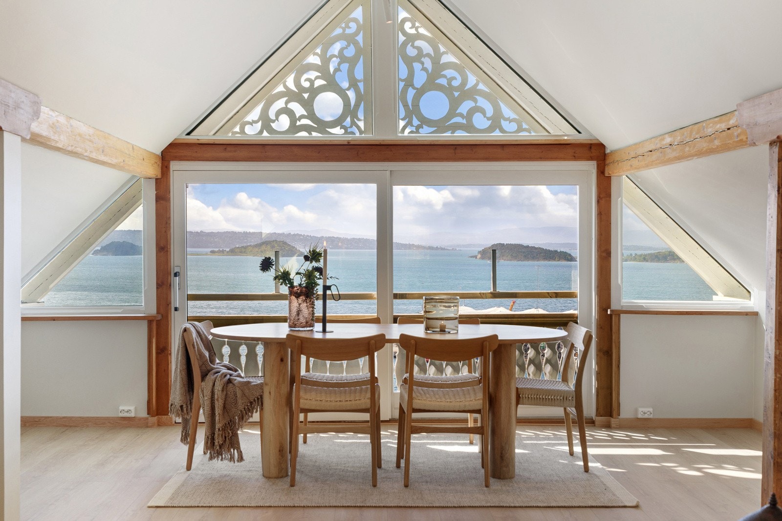 Hyggelig fjordutsikt Galleribilde