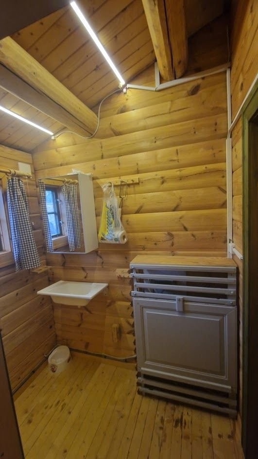 Vaskerom Galleribilde