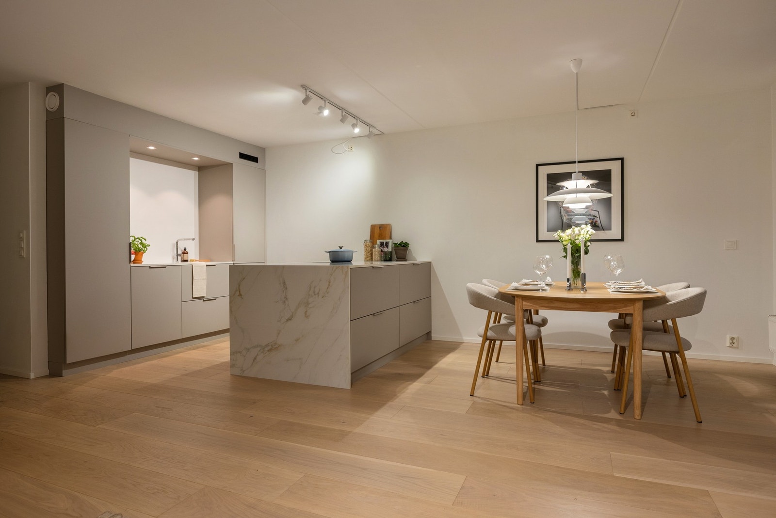 Lekkert Kvik kjøkken fra 2025. Galleribilde