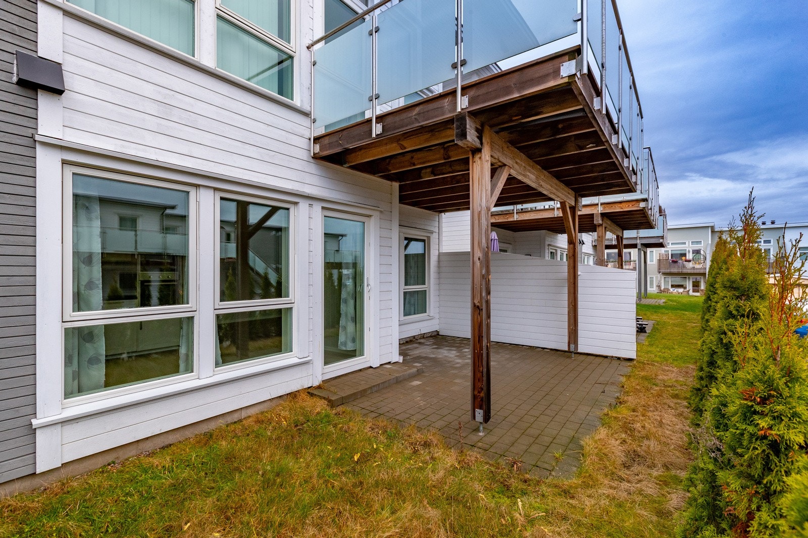 Overbygg over terrassen Galleribilde