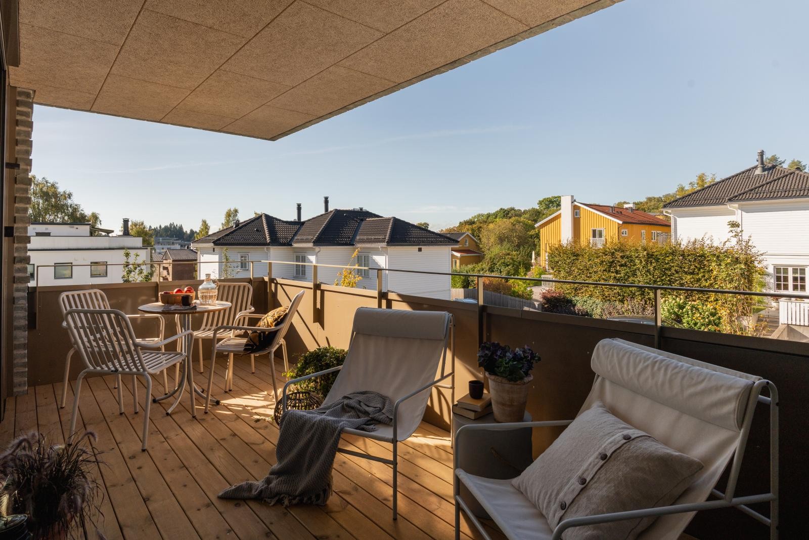 Velkommen til en eksklusiv leilighet i Hyllveien, Madserud - beliggende i et attraktivt og veletablert område, rett bak vakre Frognerparken. Galleribilde