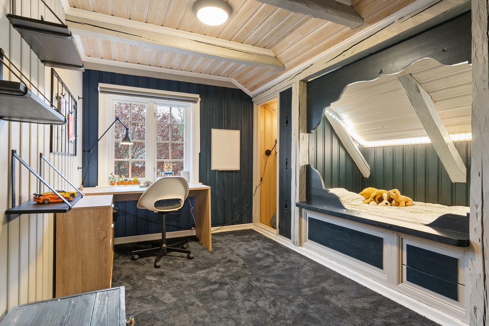 Soverom 2 i 2. etasje. Galleribilde