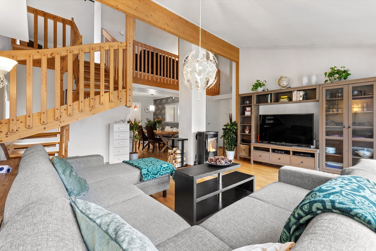 Leilgheten har en luftig og åpen løsning Galleribilde