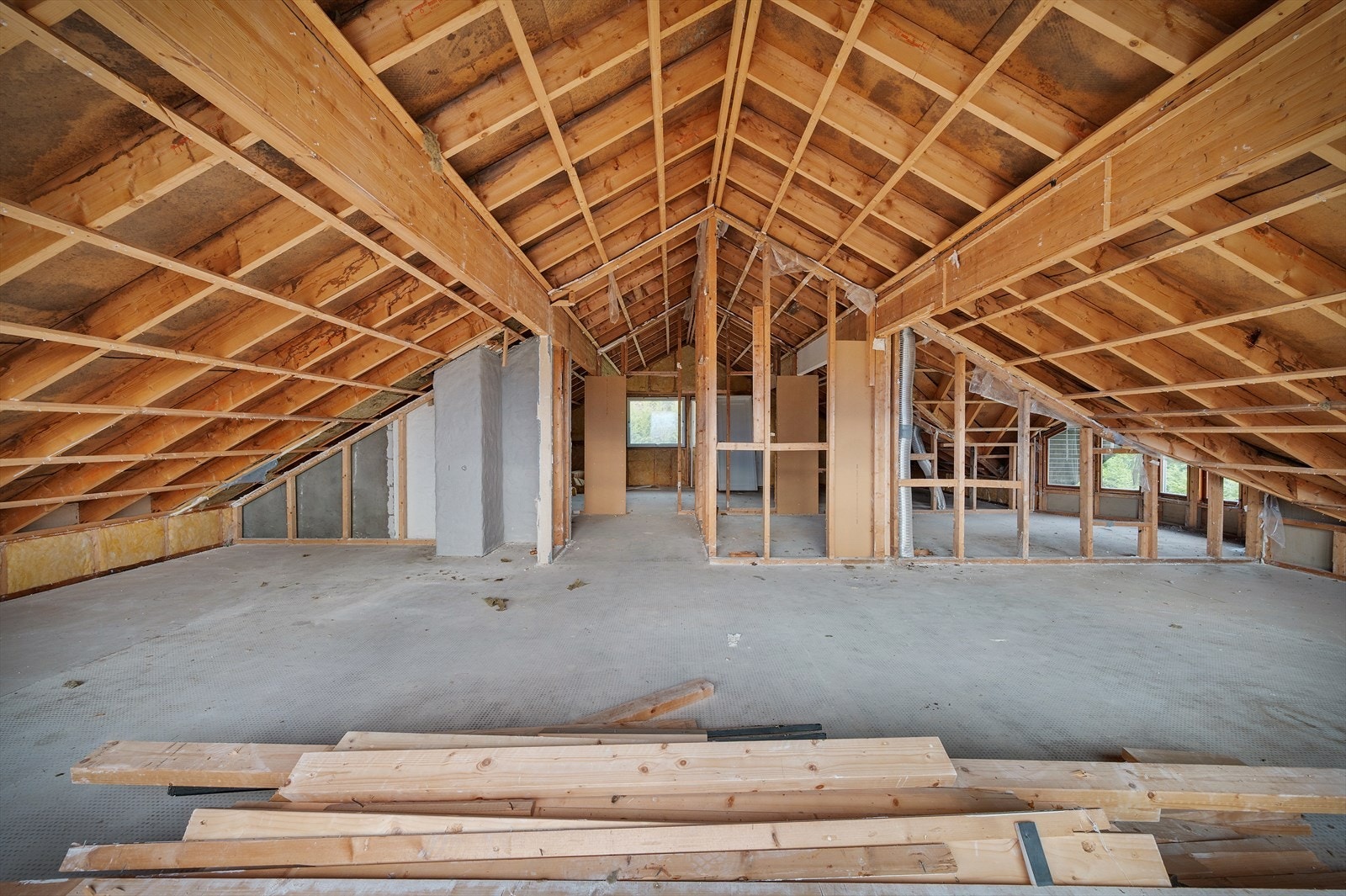 - Emera eiendomsmegling v/Erlend Stokmo har gleden av å presentere Tjørnhaugen 76 - Galleribilde