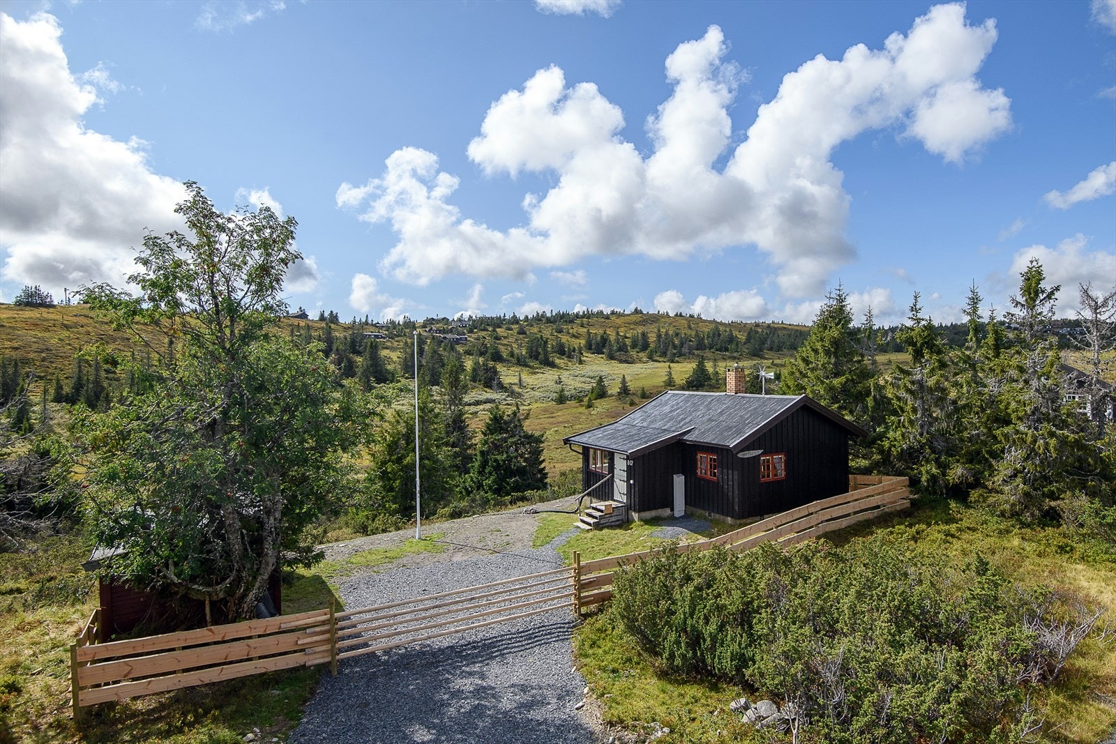 Velkommen til Sjusjøen-Pihl 807! Foto: Lars Marius Bækkevold. Galleribilde