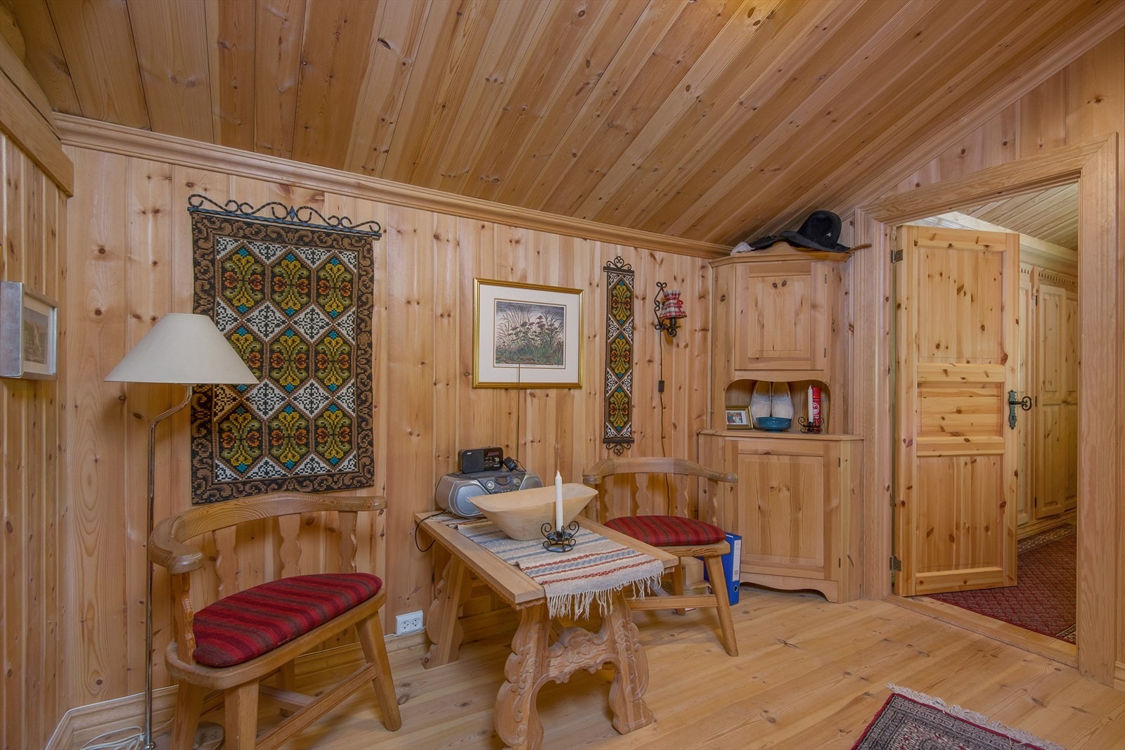 Soverom i 2.etg. i hovedhuset Galleribilde