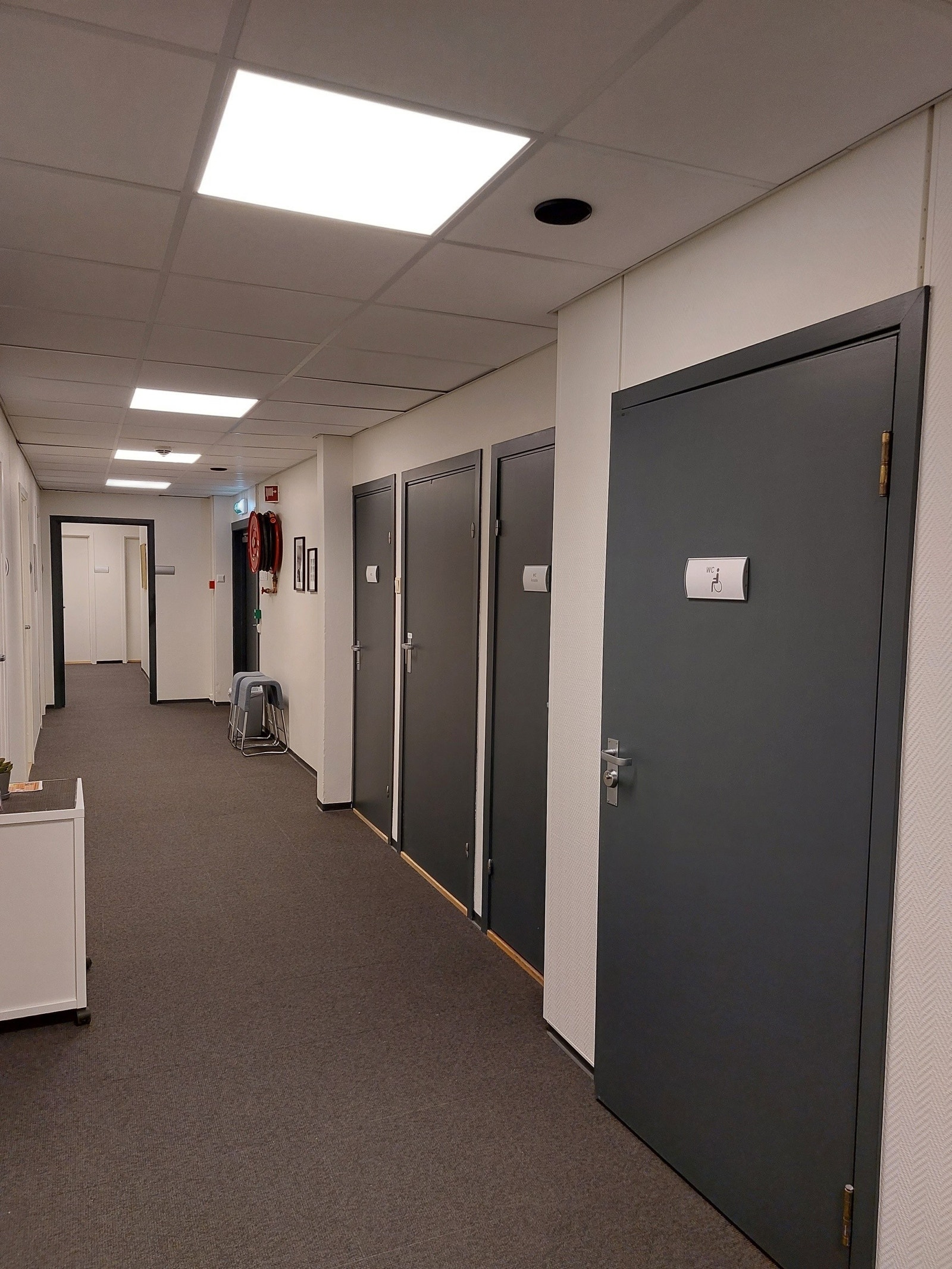 felles wc med ansatte wc Galleribilde