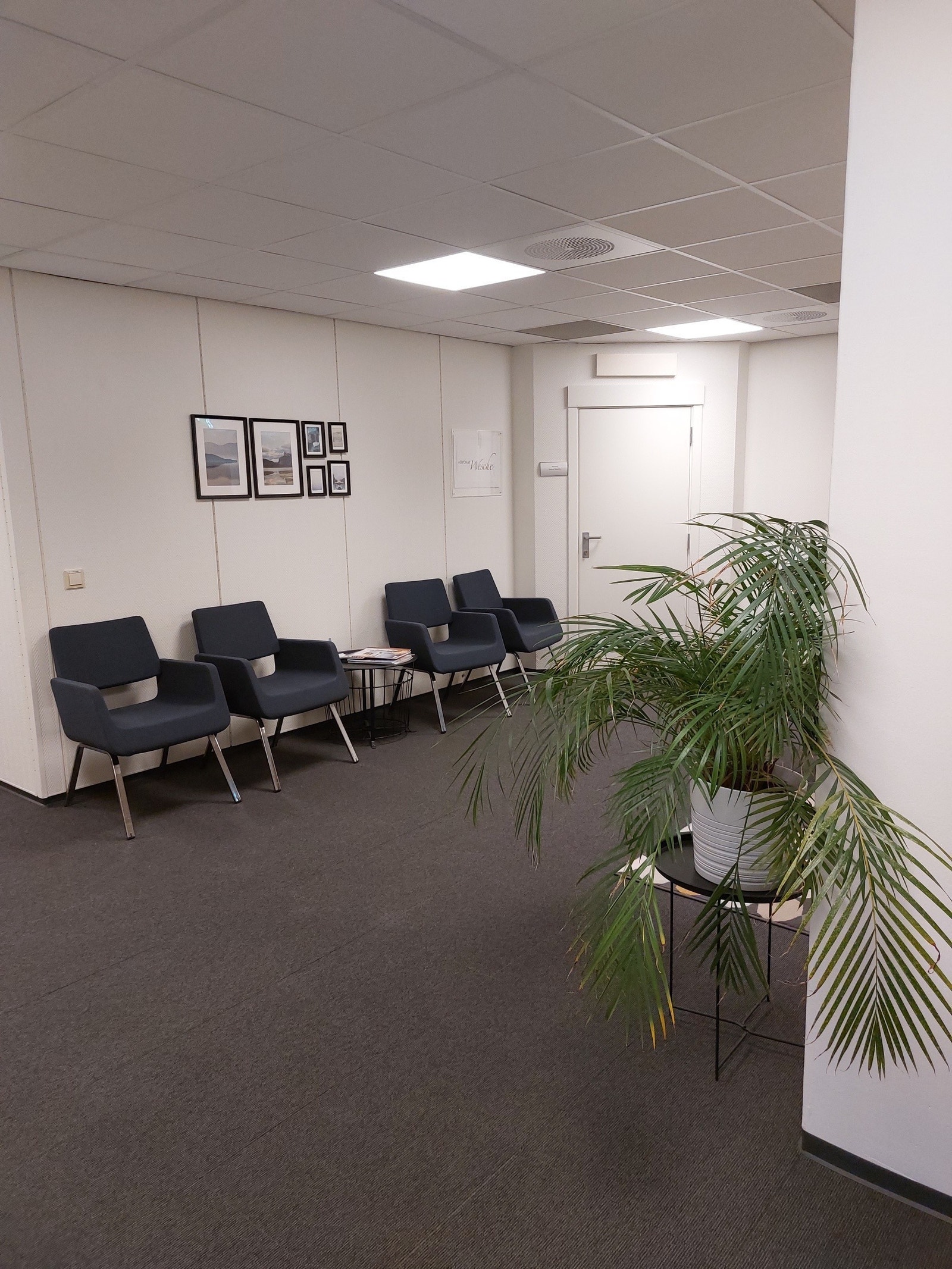 felles venterom Galleribilde