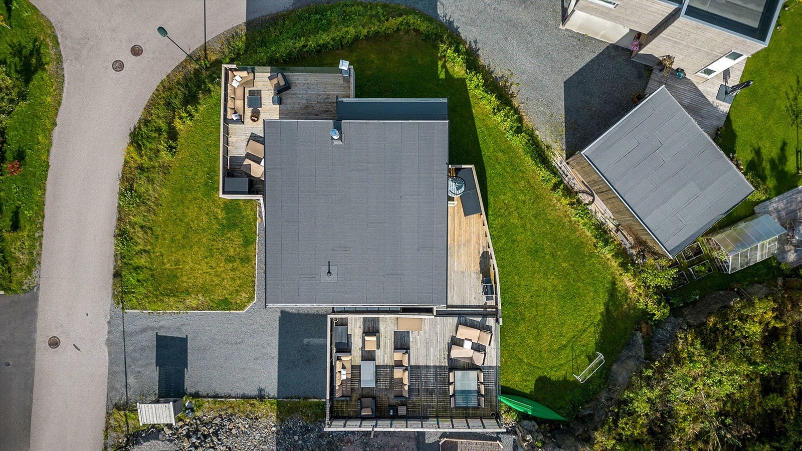 Eiendommen ligger fint til i et nyetablert og populært boligområde på Findal. Galleribilde