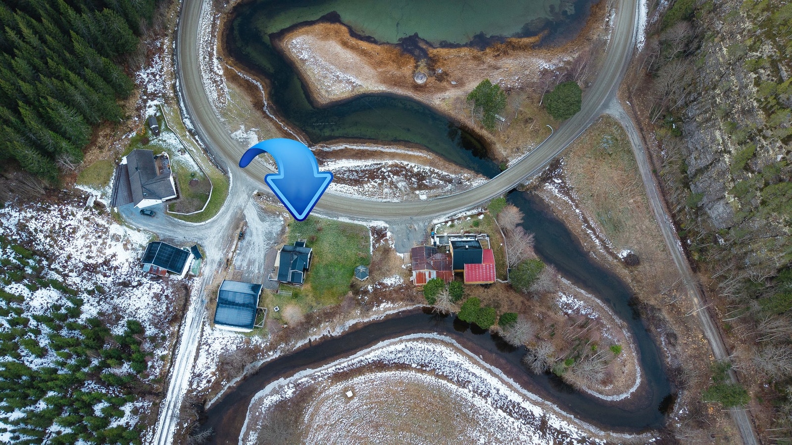 Avstand til barnehage og skole på Sørenget er ca. 2 km, og til Namsos sentrum ca. 12 km Galleribilde