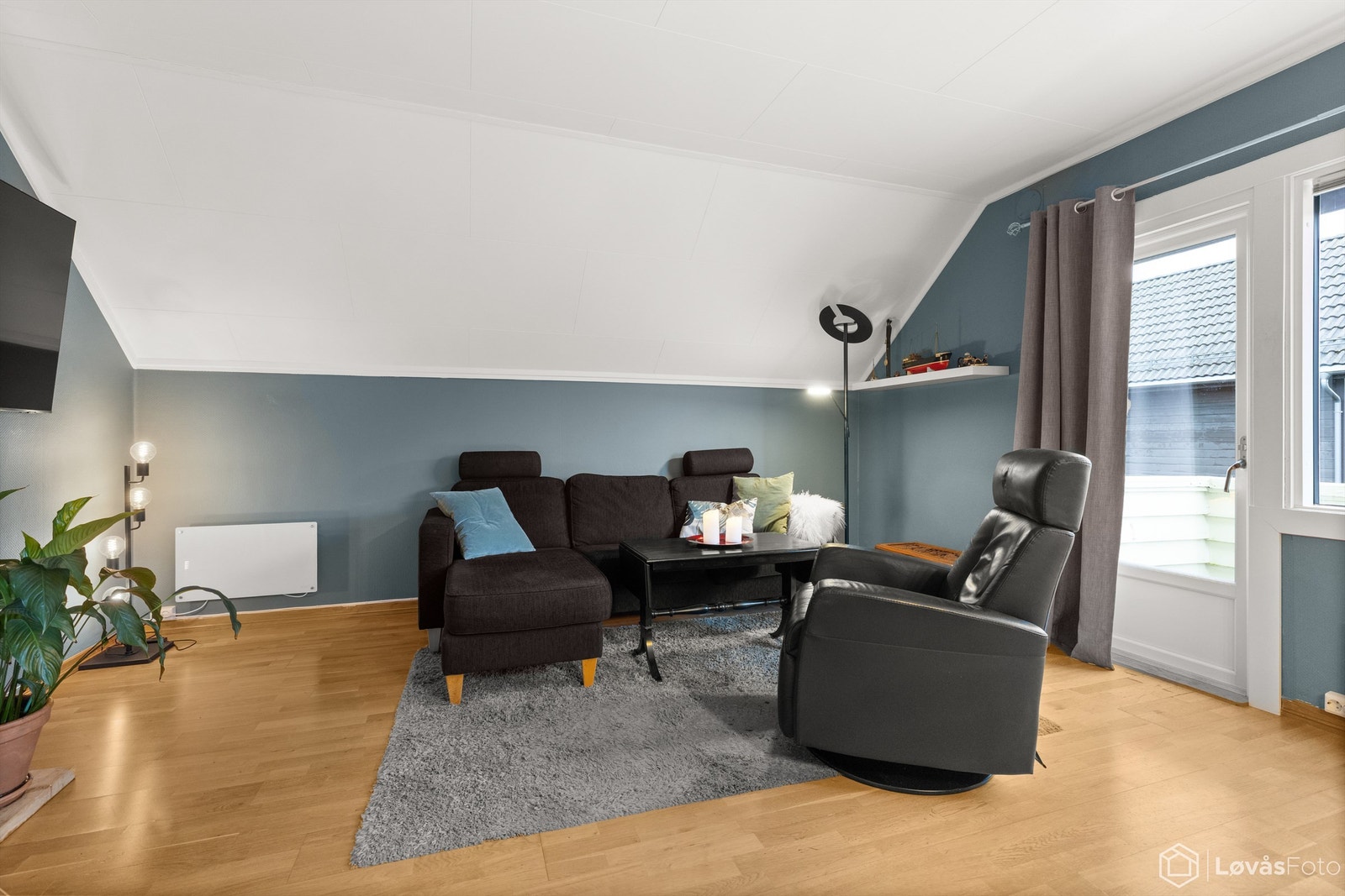 Stue i 2. etasje. Galleribilde