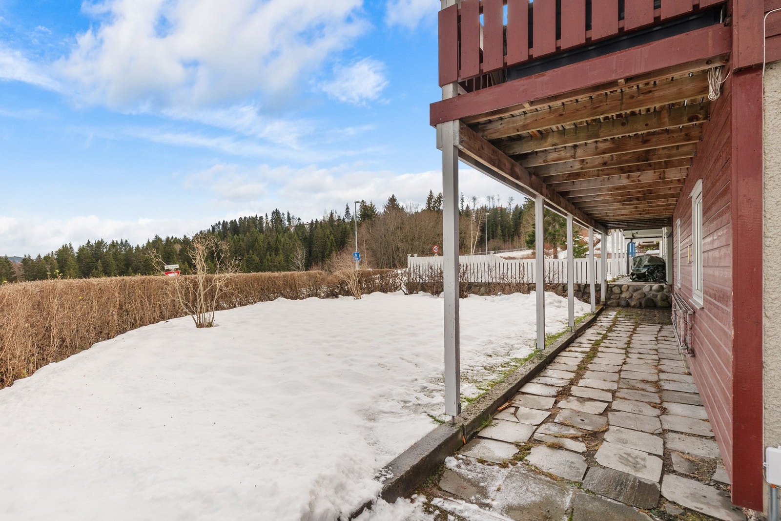 Inngang hybelleilighet. Galleribilde