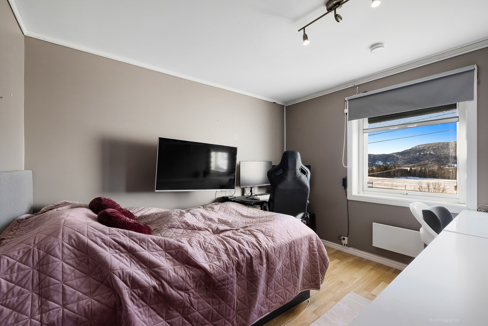 Her er det også mulighet til å bruke det som kontor eller gjesterom. Galleribilde