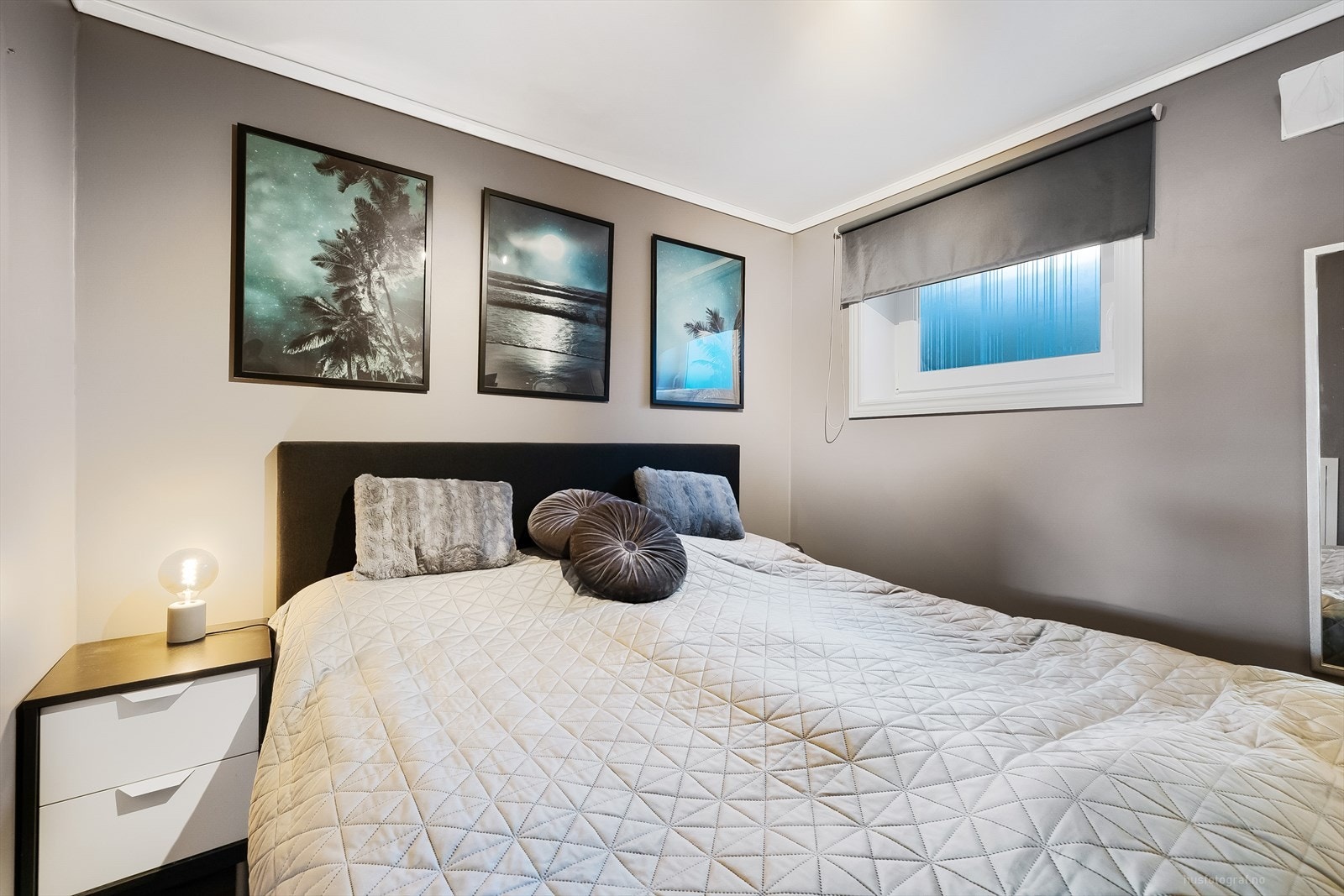 Delikat fargevalg på veggene. Galleribilde