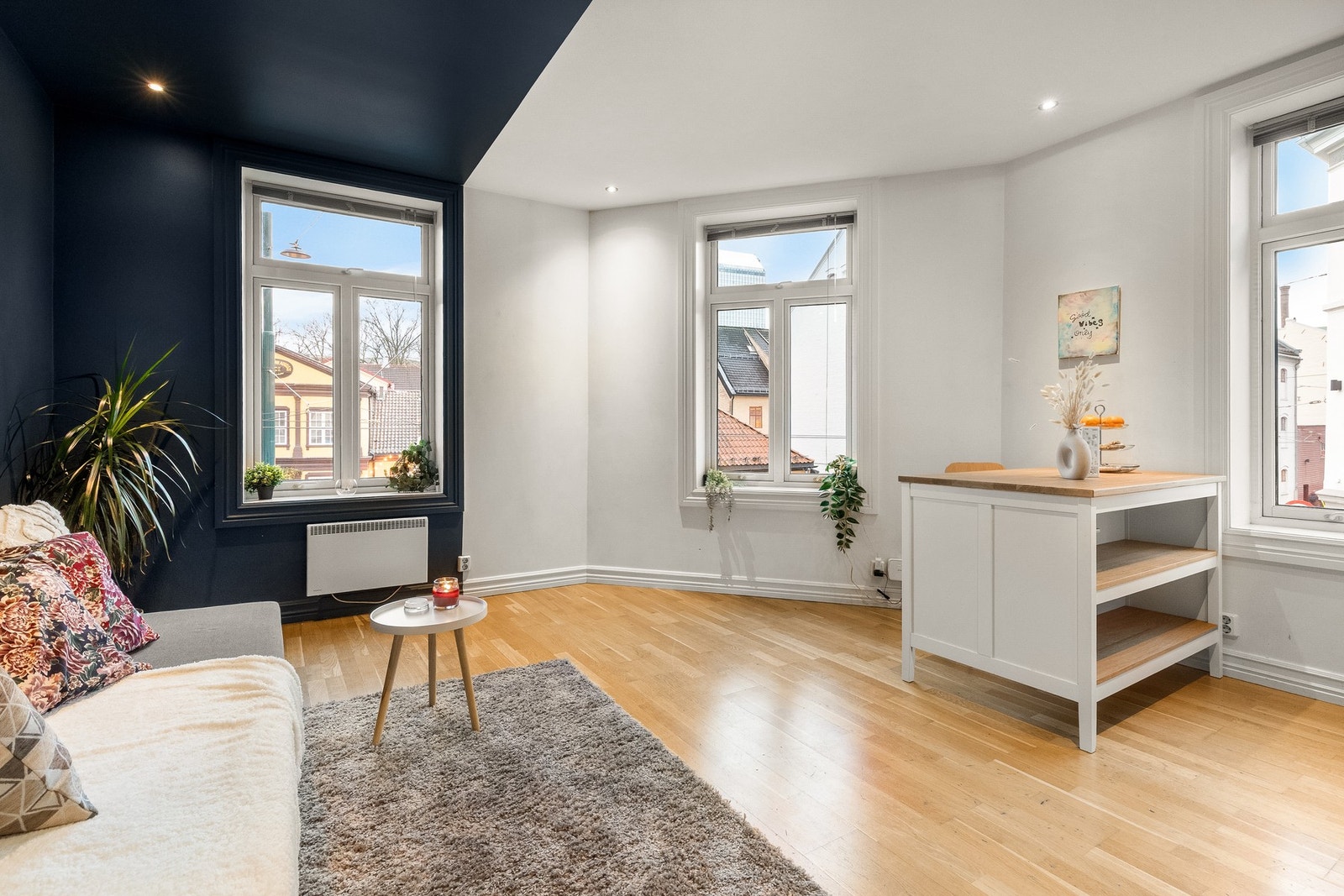 Velkommen til Storgata 45, presentert av Tinholt Eiendomsmegling. Galleribilde