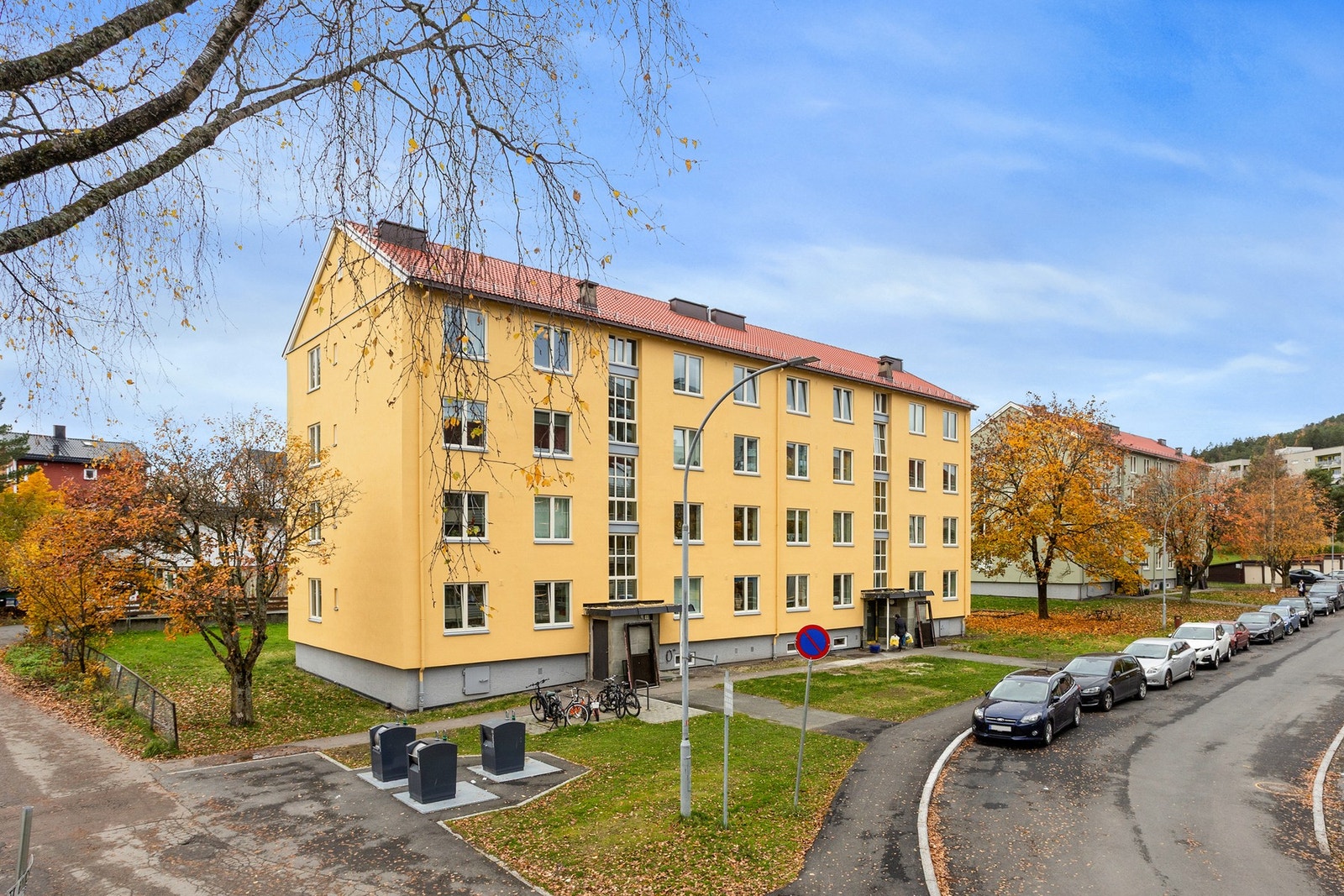 Her bor man i naturskjønne omgivelser med alt man behøver i gangavstand. Galleribilde