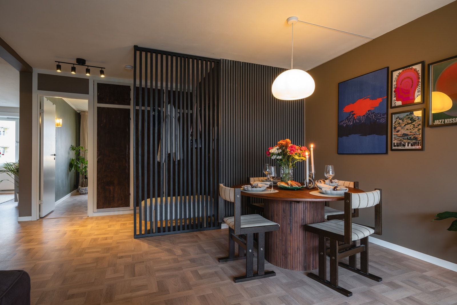 Leiligheten er gjennomgående. Galleribilde