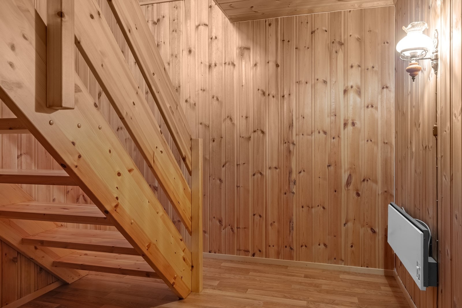 Gang i kjeller. Galleribilde