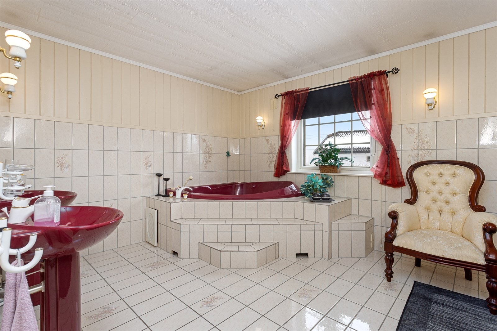 Det må påregnes renovering av rommet. Galleribilde