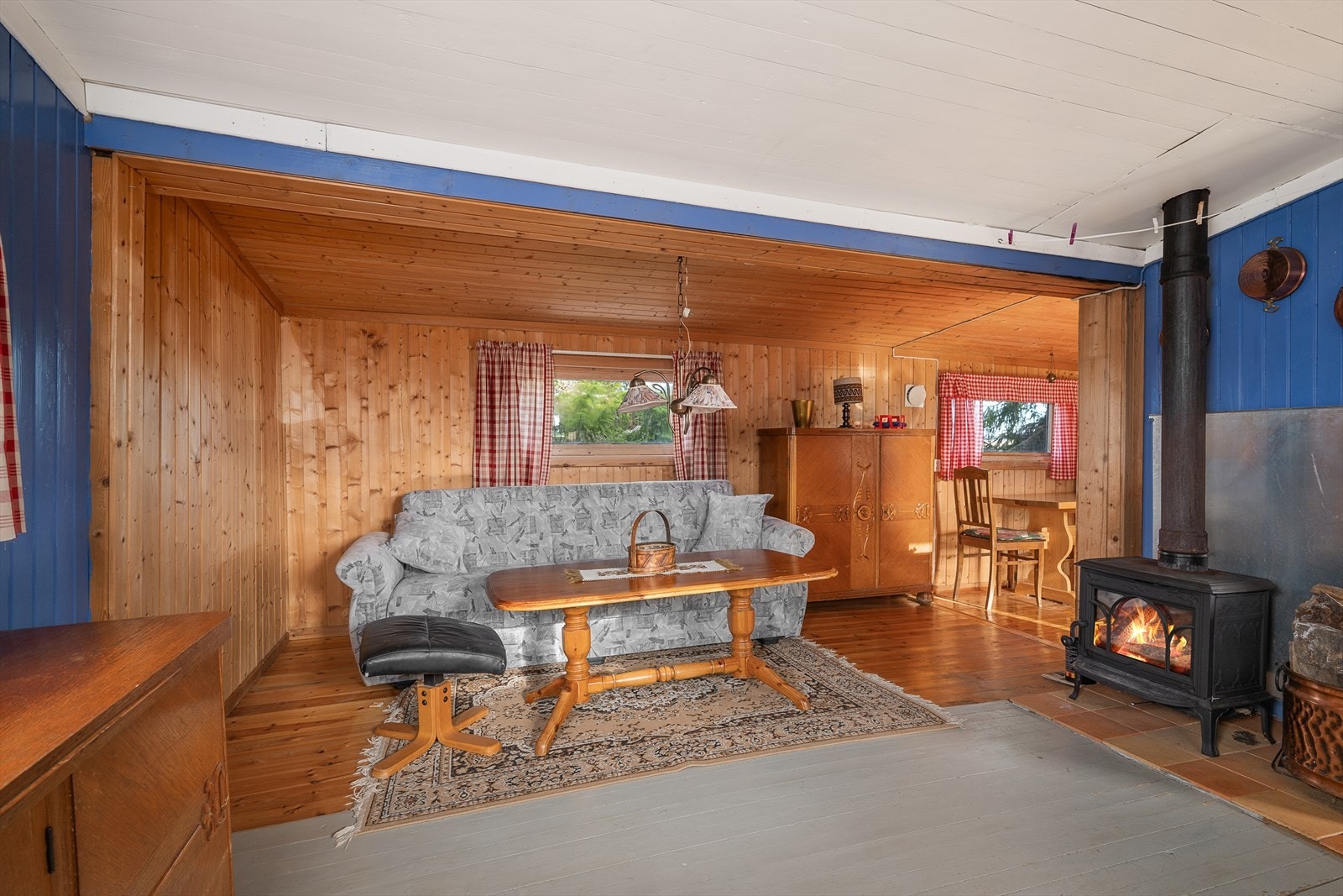 Vedovn for god varme. Galleribilde