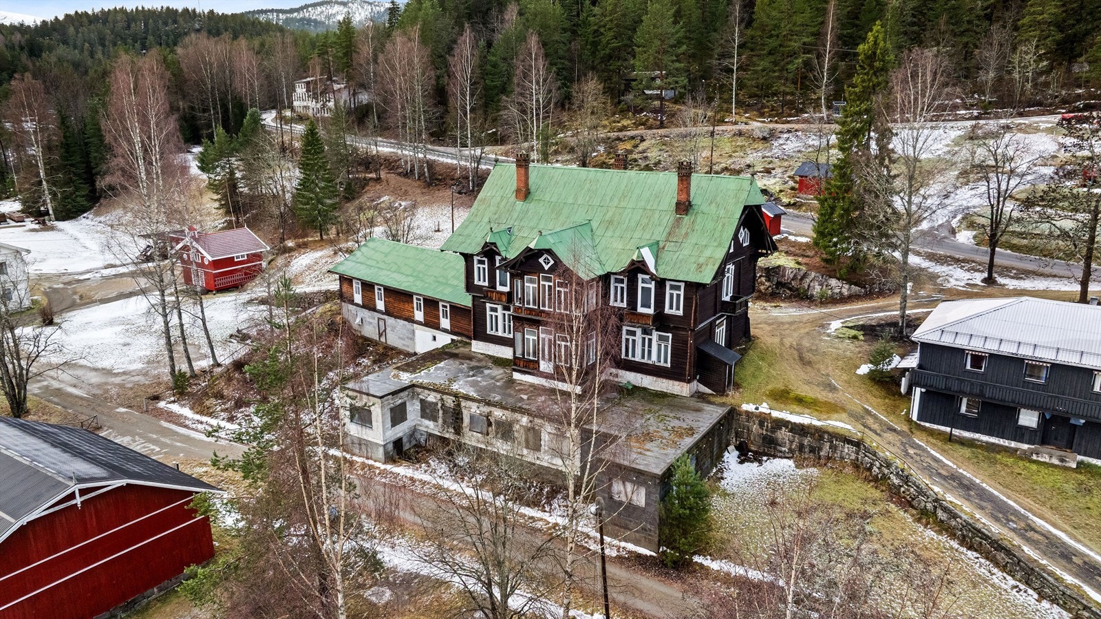 Eiendommen til hotellet er på 2 680 kvm med vannlinje Galleribilde