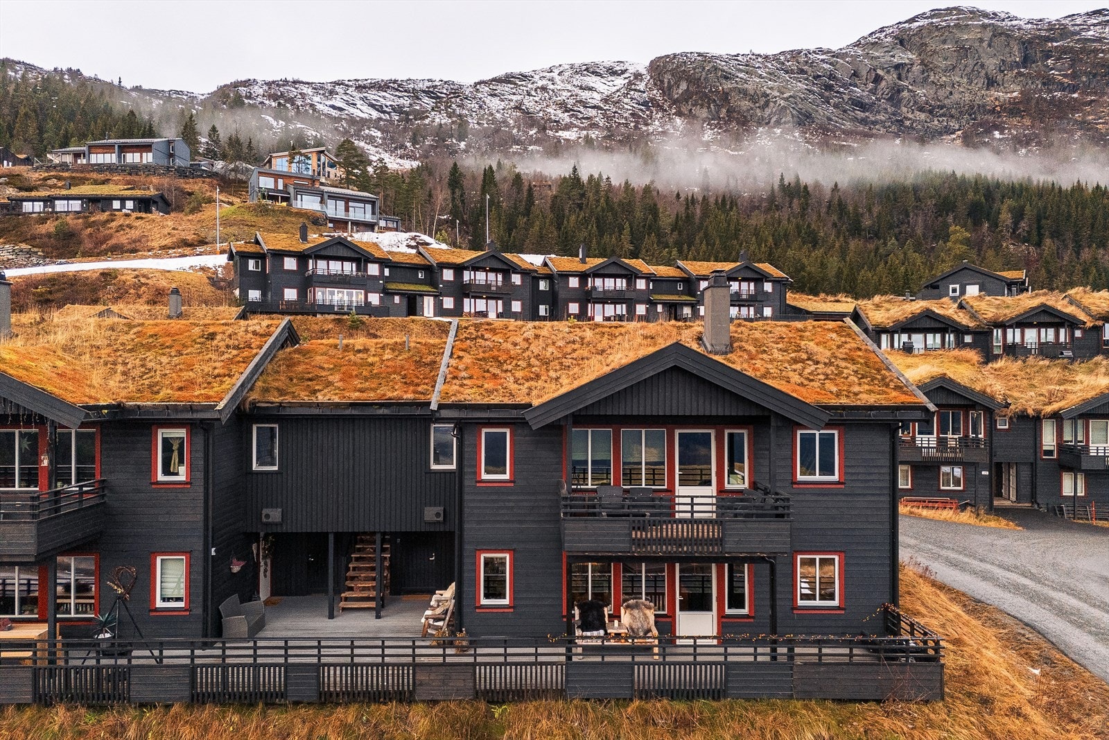 Vi ønsker velkommen til visning i flotte Tråstølsvegen 291 - presentert av Fana Sparebank Eiendom v/ Stian Bruaas. Galleribilde