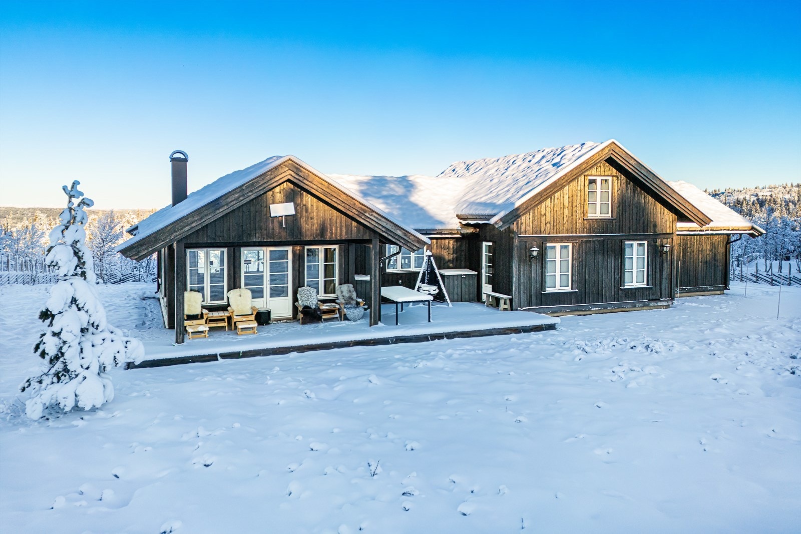 Solrike uteplasser Galleribilde