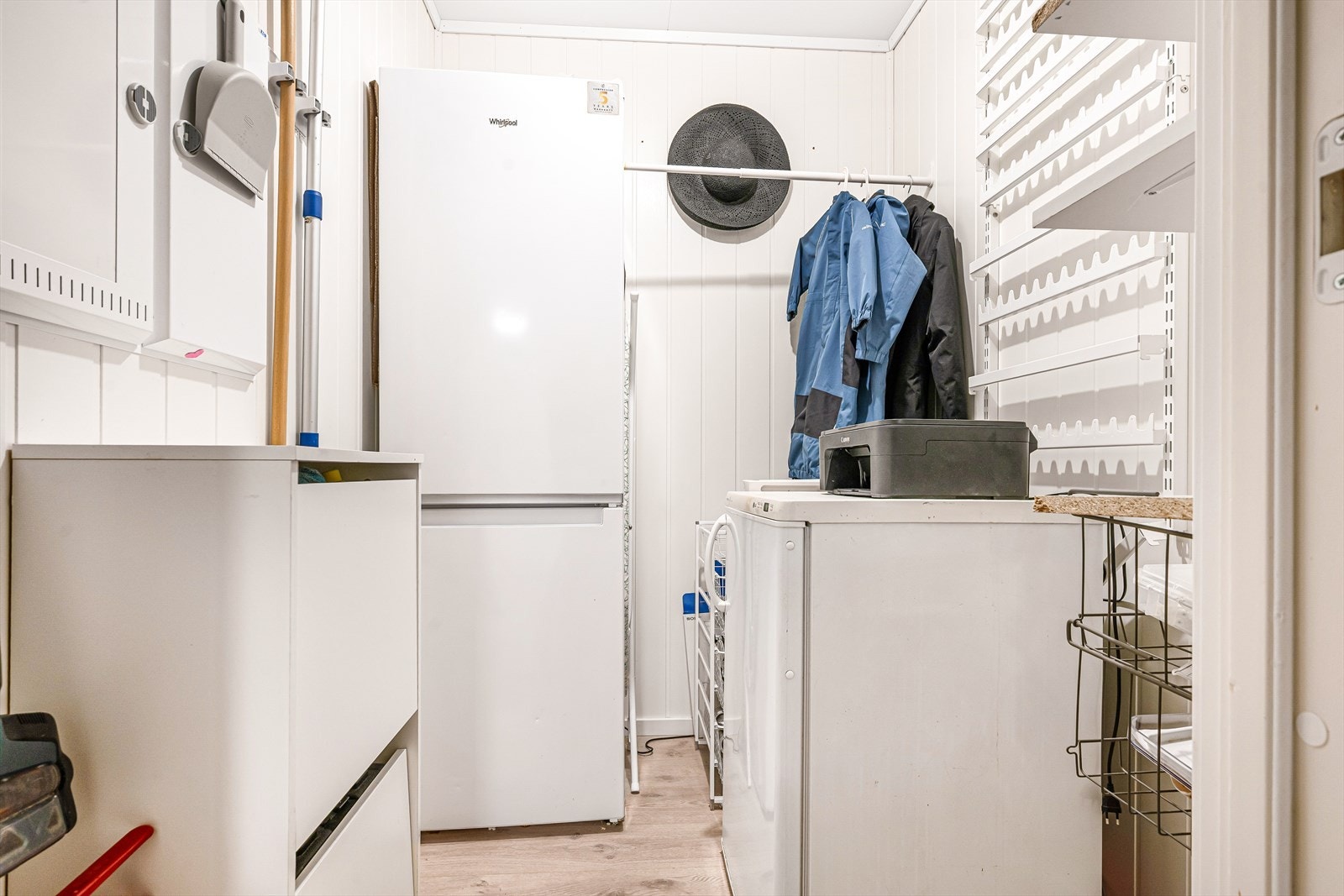 Praktisk innvendig bod. Galleribilde