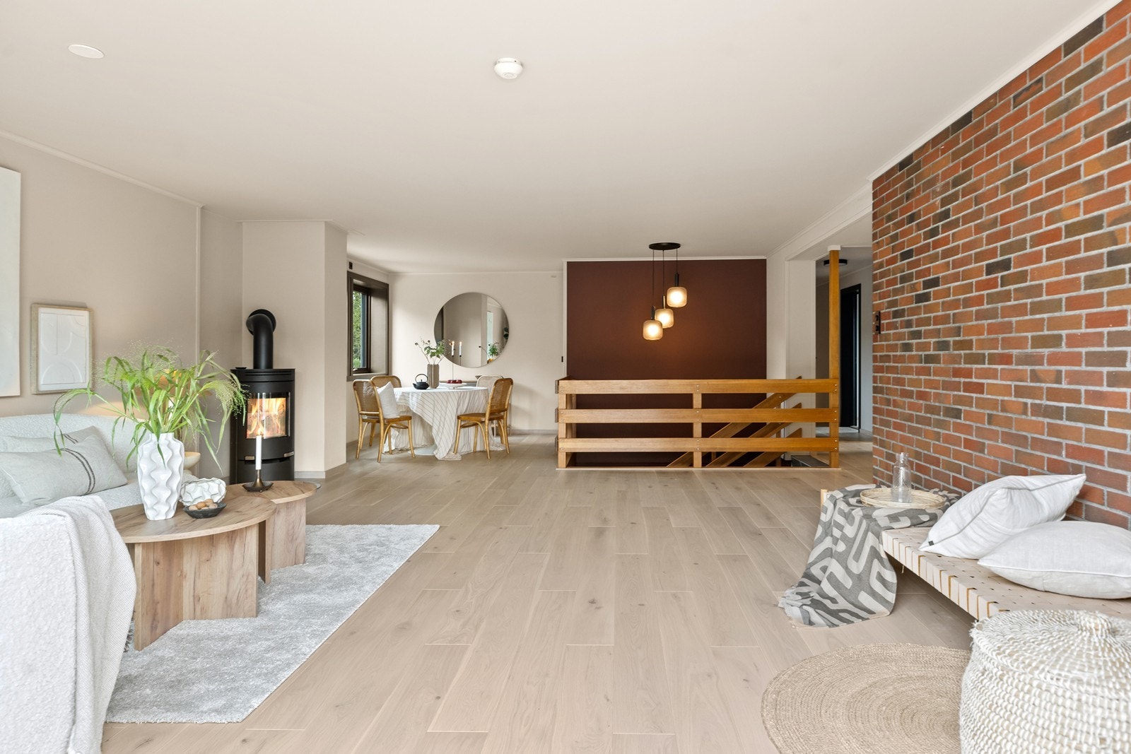 Innover stuen sett fra balkongdør Galleribilde