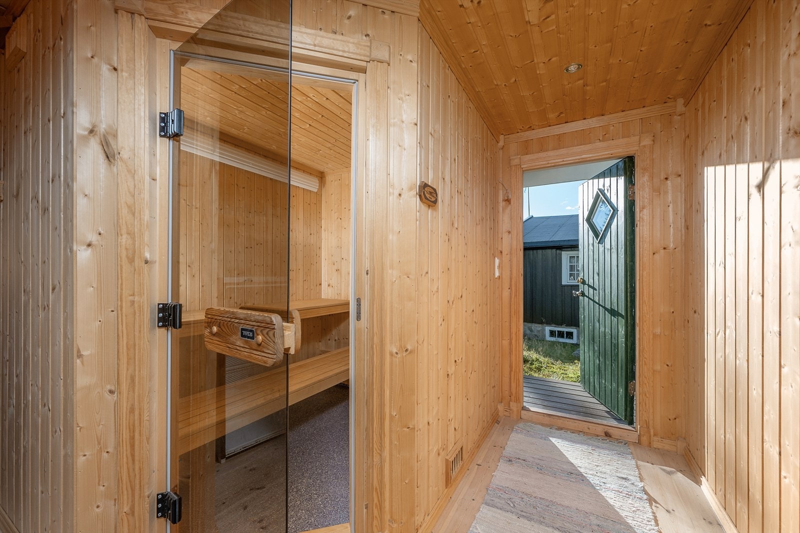 Badstue i frittstående bygg. Galleribilde