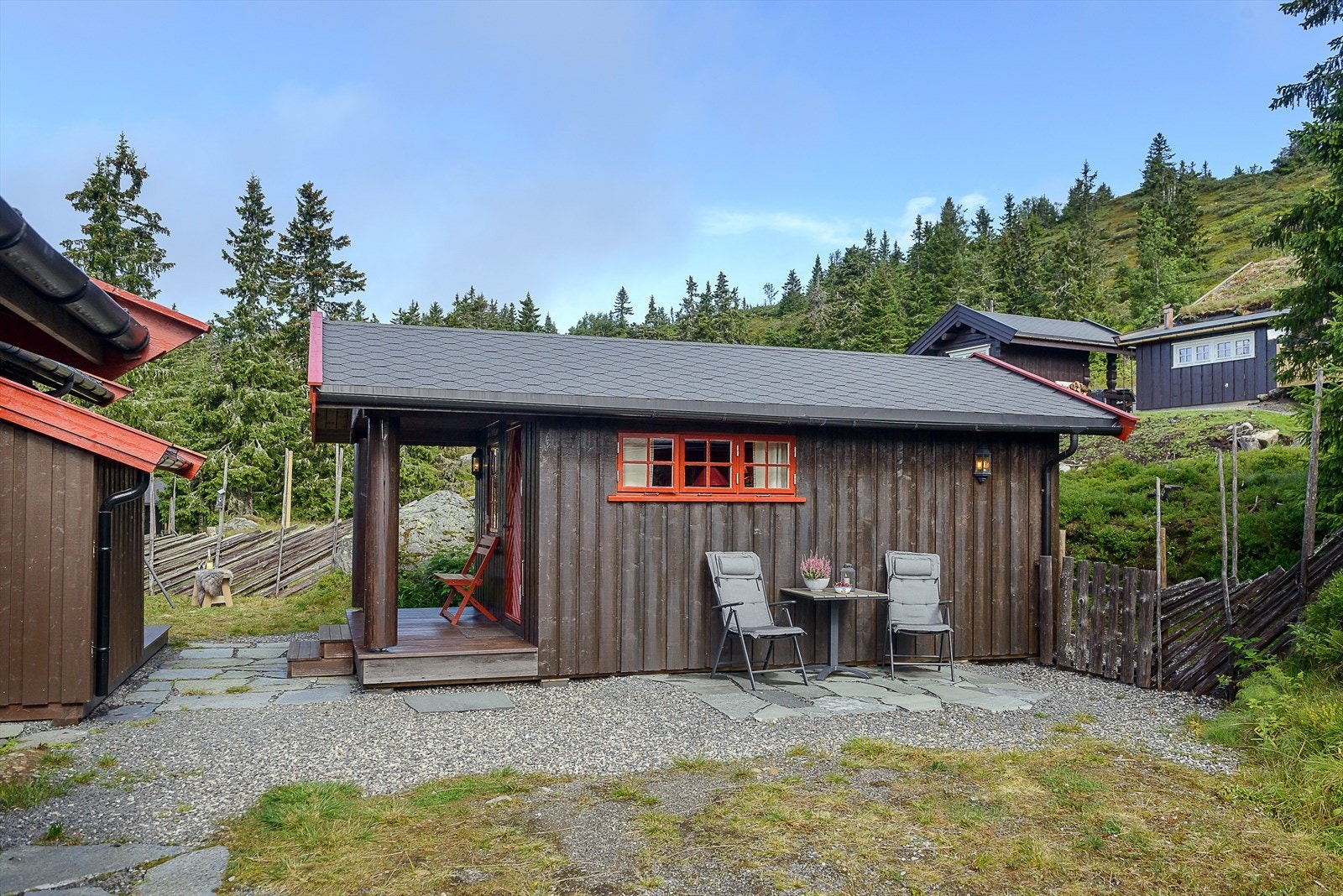 Anneks med gjesteplasser. Galleribilde