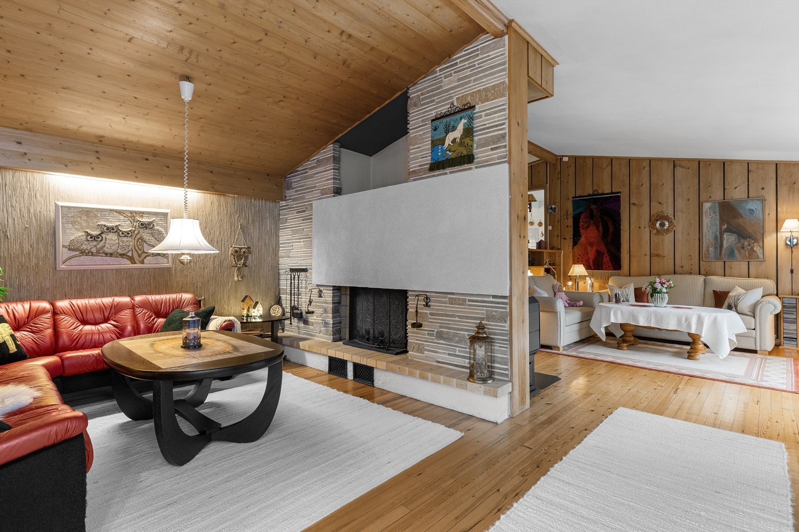 Også her er det god plass til sofagruppe. Galleribilde