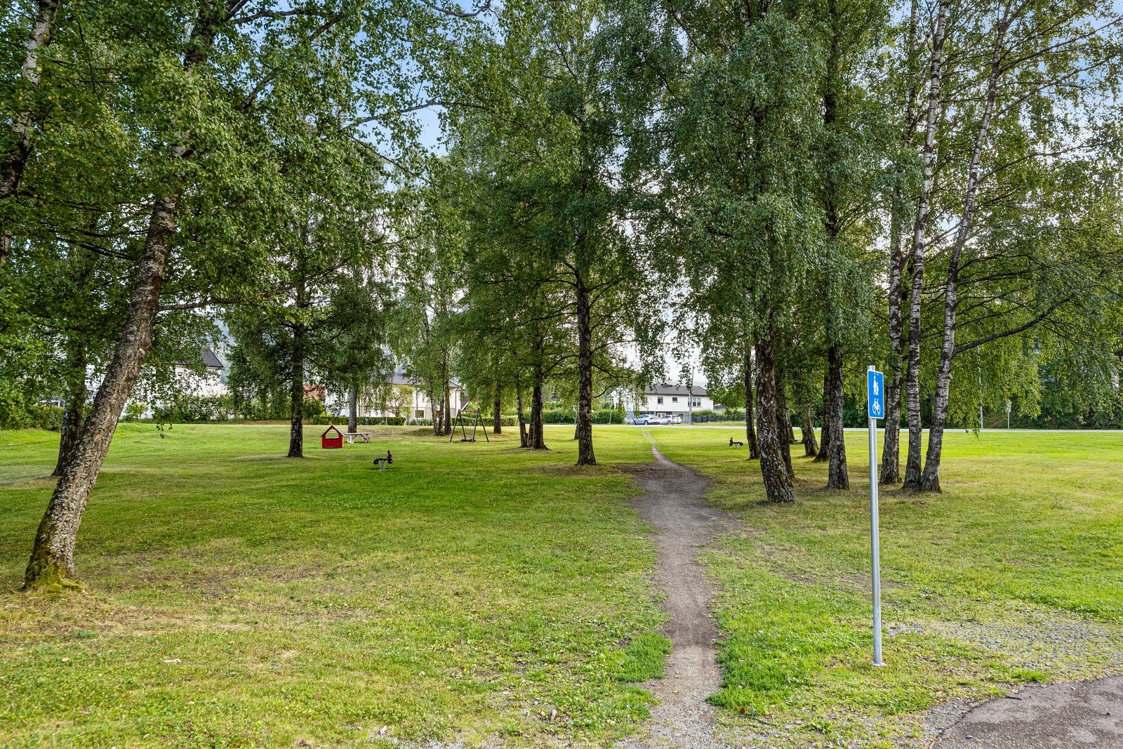 Hyggelige gåturer i nærområdet. Galleribilde