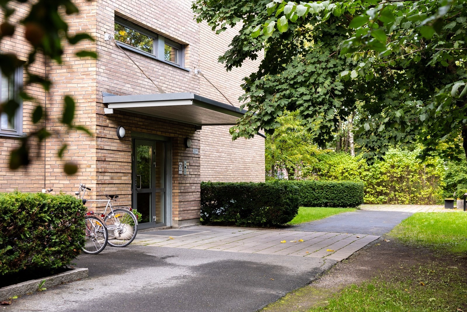 Sameiet består av 123 boligseksjoner og 2 næringsseksjoner. Galleribilde