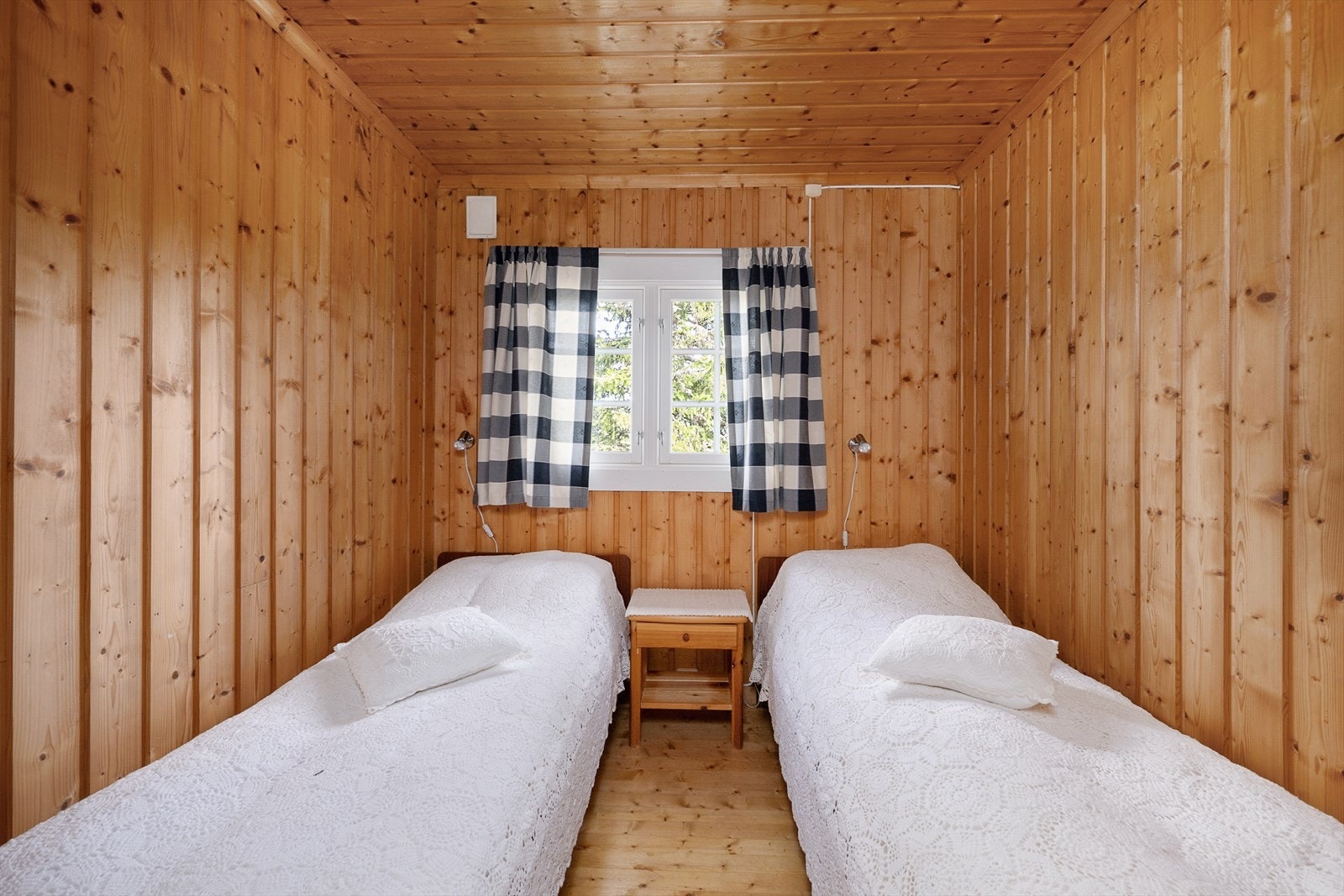 Soverom innredet med 2 senger. Galleribilde