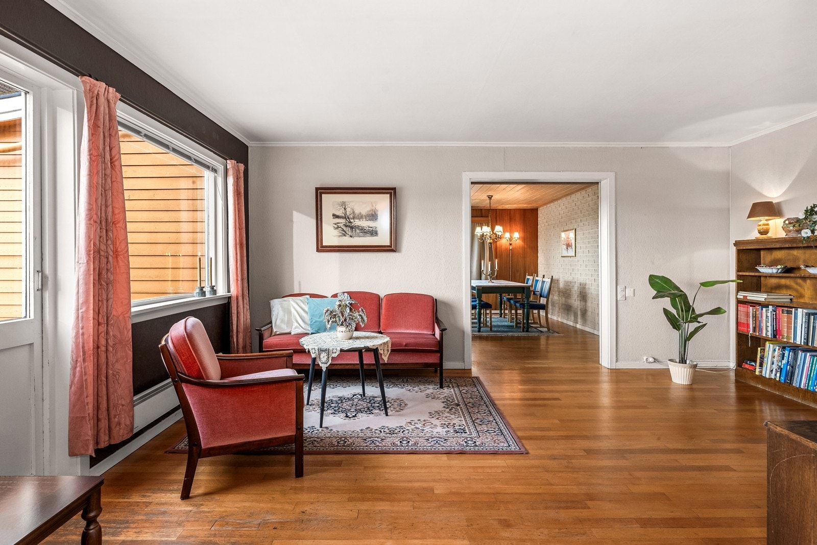 TV-stue mot hovedstuen. Galleribilde