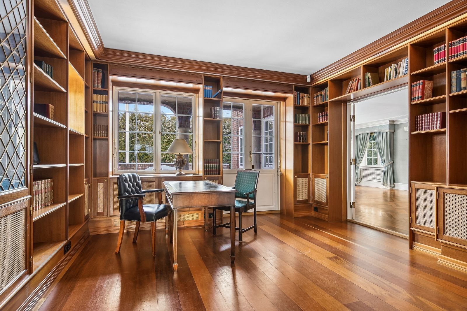 Kontor/bibliotek Galleribilde