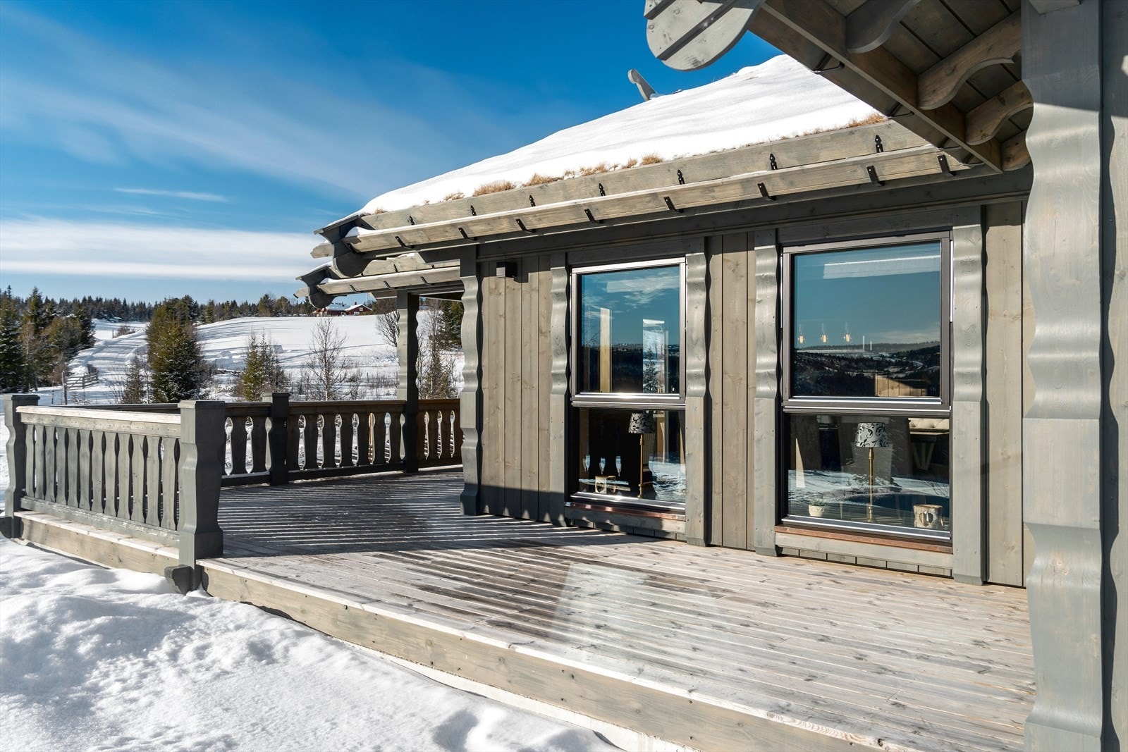 Her kan man nyte mange timer i solveggen. Galleribilde