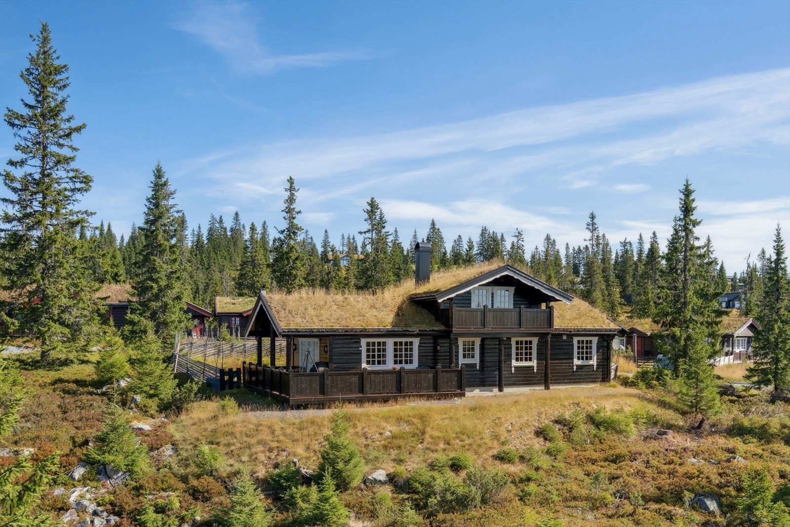 Hytta er bygget i 2006 og er pent brukt og meget velholdt. Galleribilde