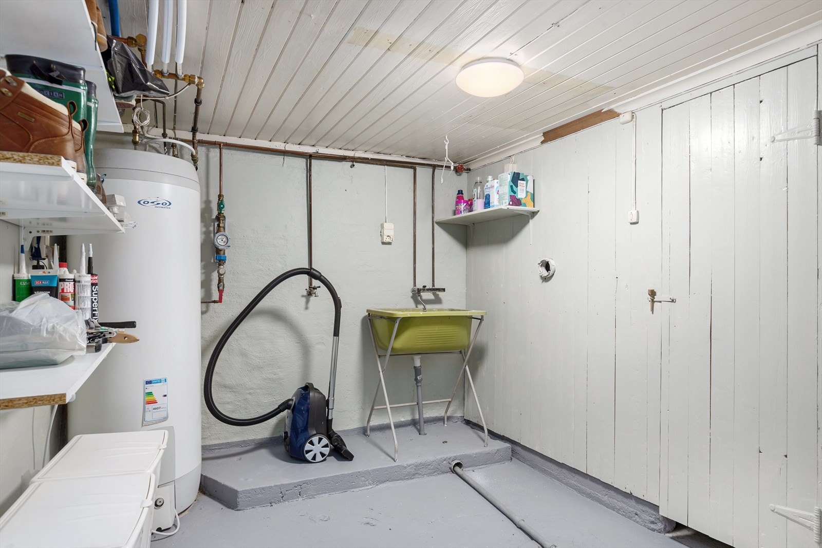 Lagerrom Galleribilde