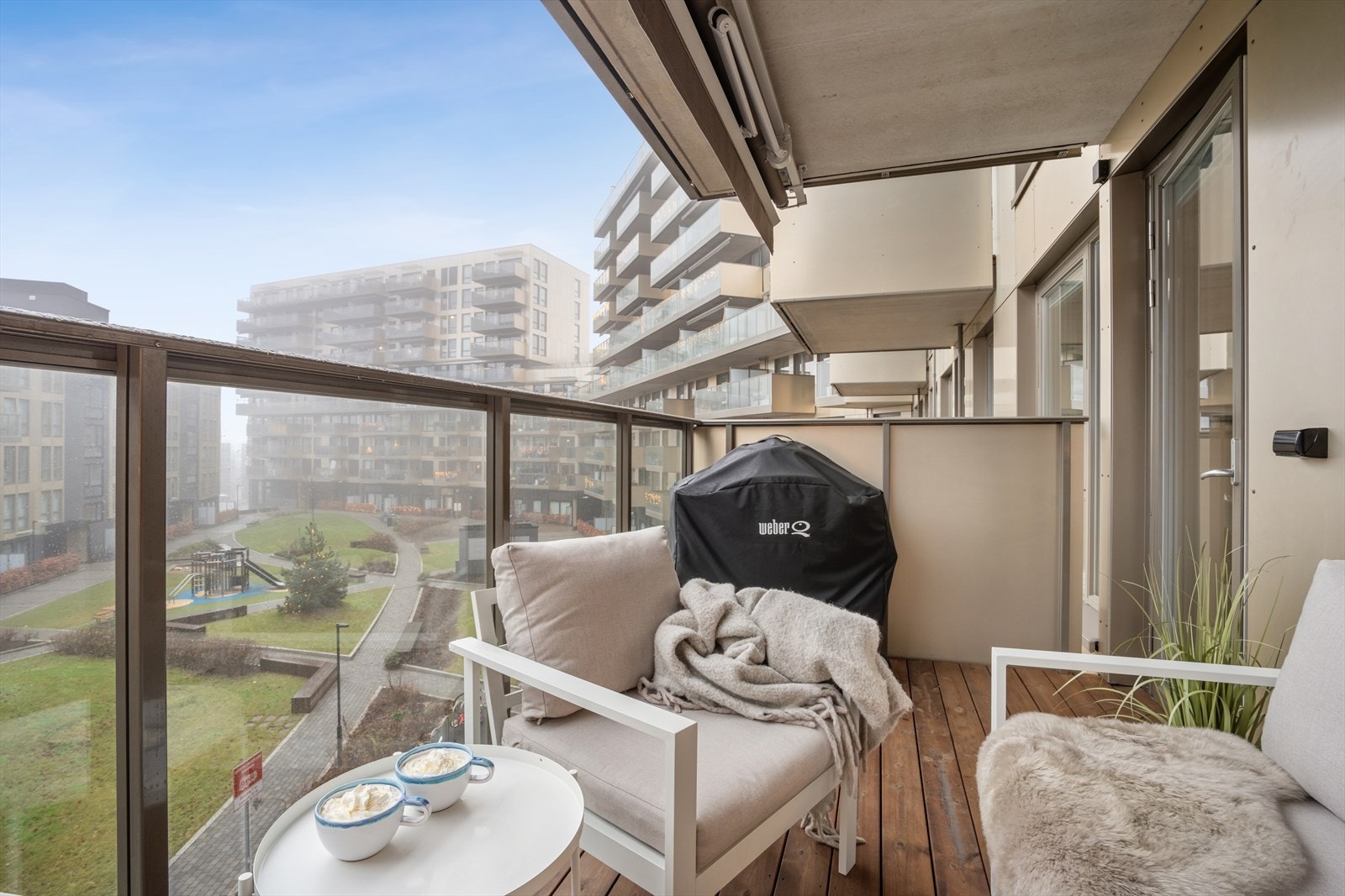 Rett ved populære Lillo Gård Galleribilde