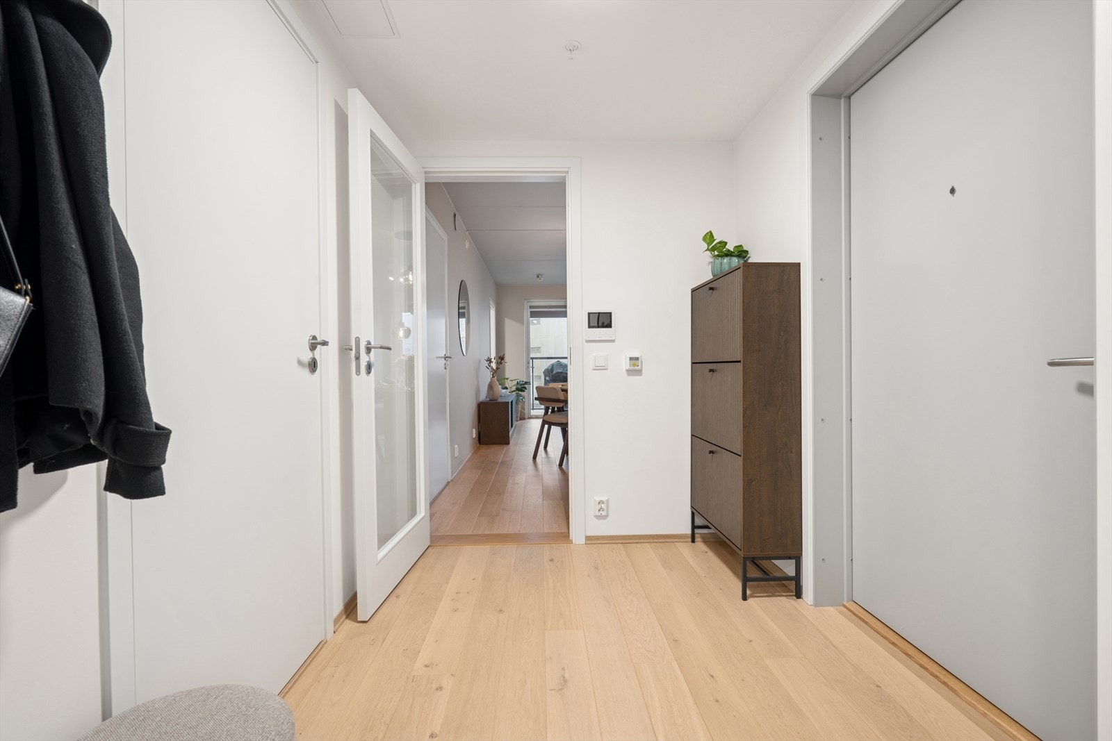 Her er det godt å komme hjem og hyggelig å ønske gjester velkommen Galleribilde