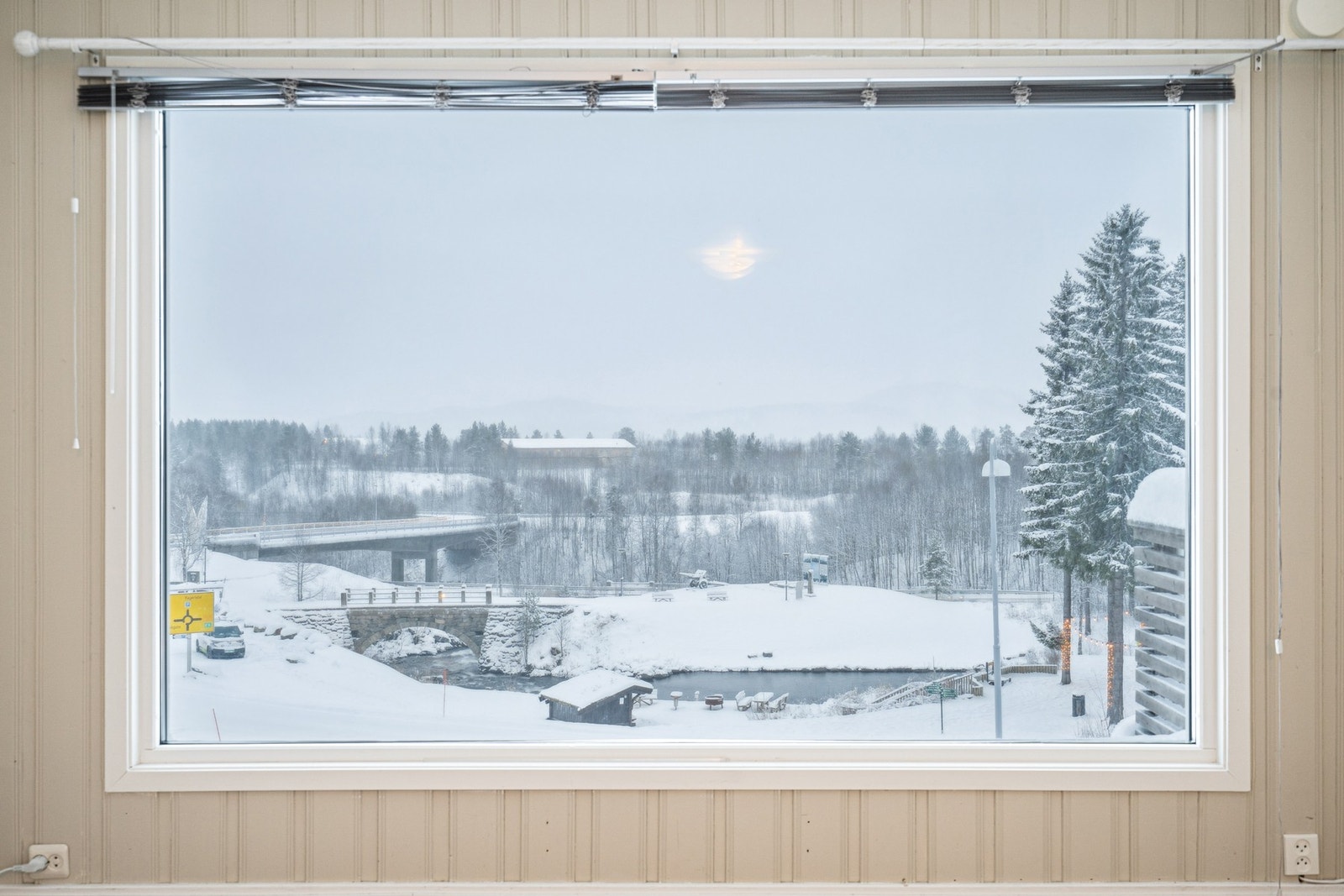 Stue og utsikt Galleribilde