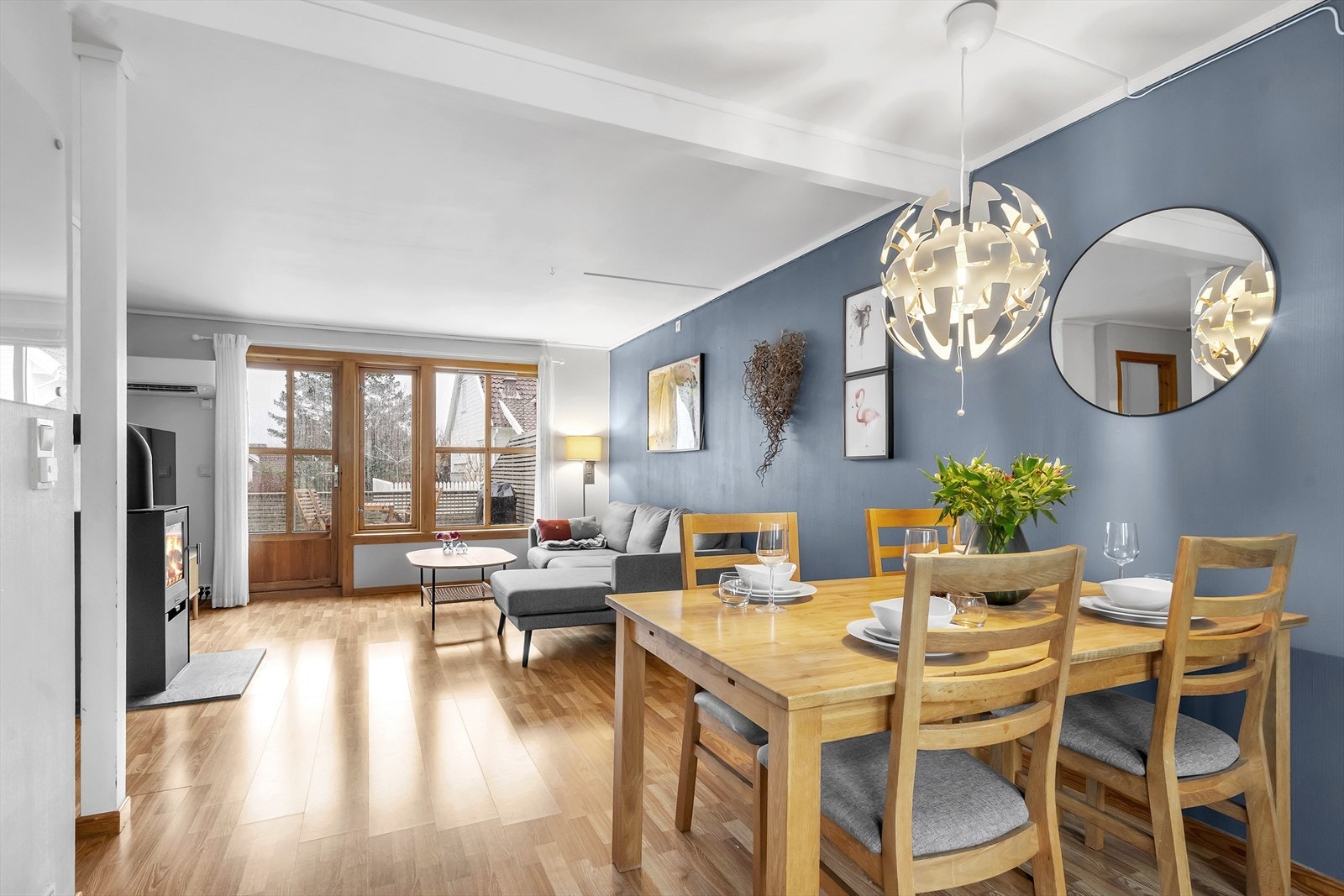 Stue/kjøkken Galleribilde