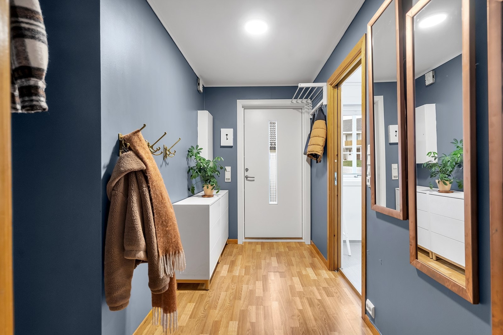 Svært arealeffektiv bolig over 2 plan Galleribilde